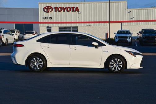 2021 Toyota Corolla Hybrid LE