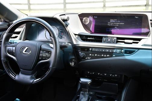 Silver Lining Metallic 2020 Lexus ES 350 Luxury