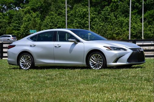 Silver Lining Metallic 2020 Lexus ES 350 Luxury
