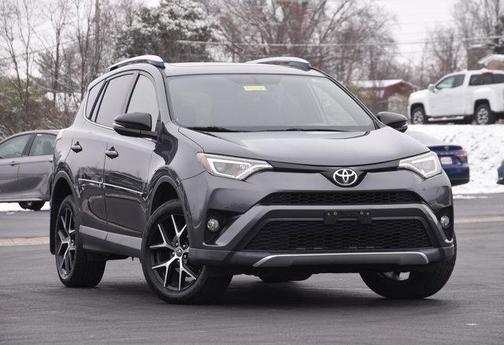 2016 Toyota RAV4 SE