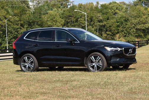 2019 Volvo XC60 T6 Momentum