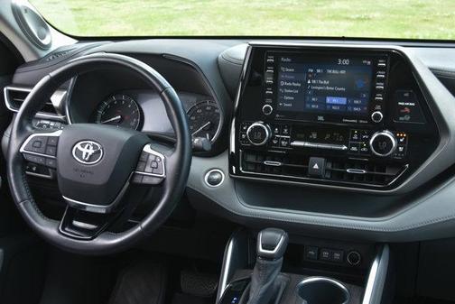 2020 Toyota Highlander Limited