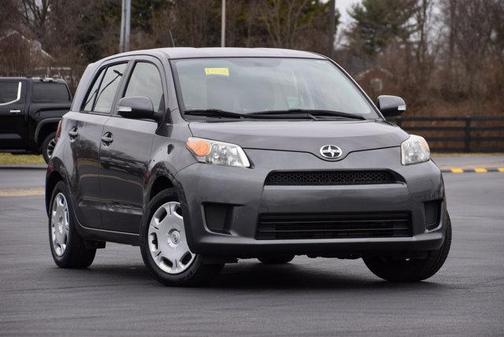 2014 Scion xD Base