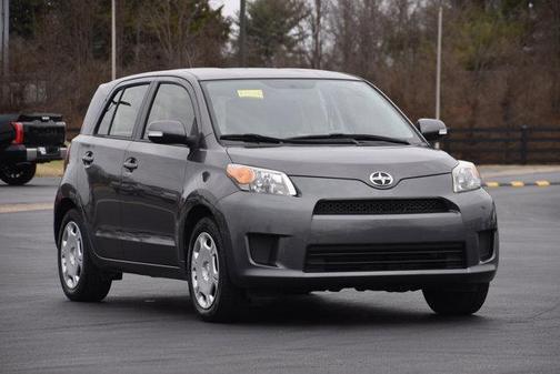 2014 Scion xD Base