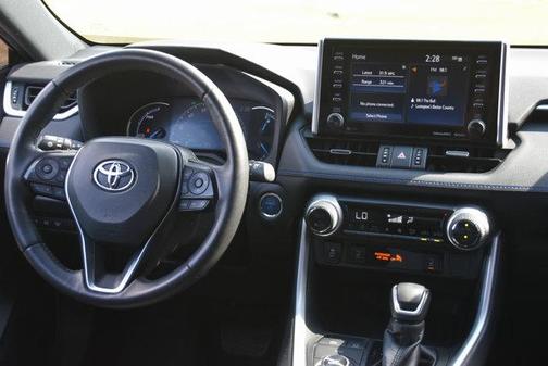 2021 Toyota RAV4 Hybrid SE