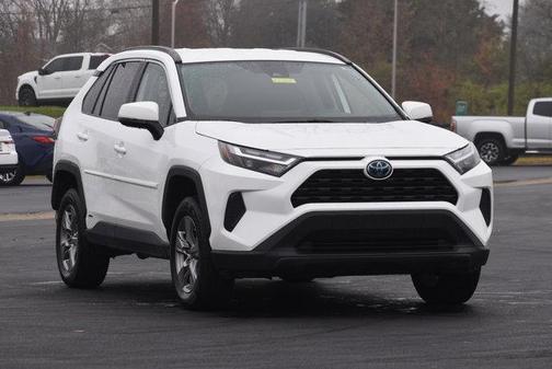 2024 Toyota RAV4 Hybrid LE