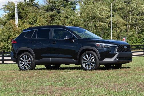2023 Toyota Corolla Cross XLE
