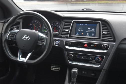 2018 Hyundai SONATA Sport