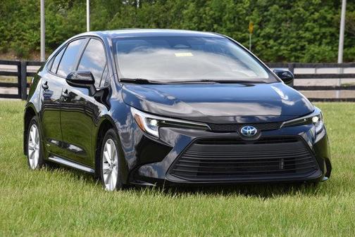 2023 Toyota Corolla Hybrid LE