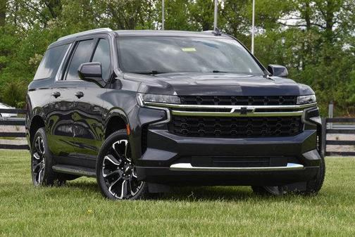 2023 Chevrolet Suburban LS