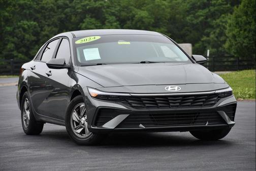 Amazon Gray 2024 Hyundai ELANTRA SE