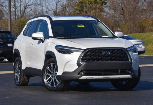 2023 Toyota Corolla Cross XLE