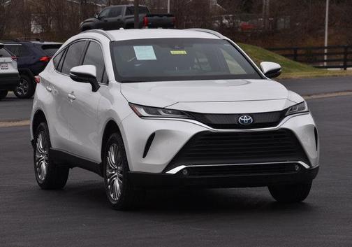 2023 Toyota Venza XLE