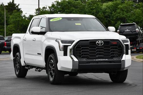 Ice Cap 2025 Toyota Tundra SR5