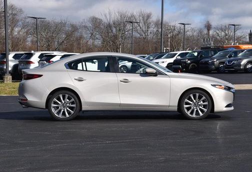 2025 Mazda Mazda3 FWD w/Preferred Package