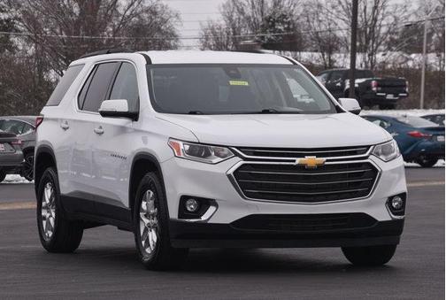 2020 Chevrolet Traverse LT Cloth