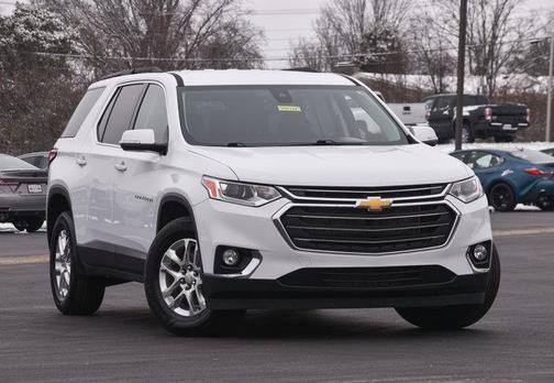 2020 Chevrolet Traverse LT Cloth
