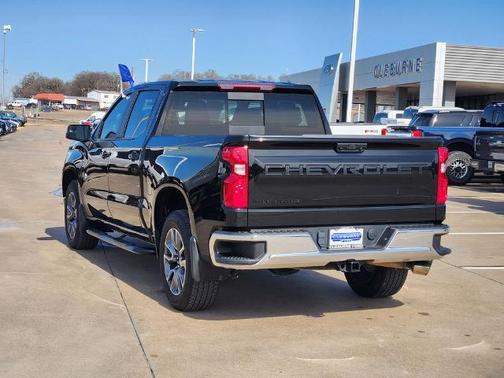 2024 Chevrolet Silverado 1500 LT