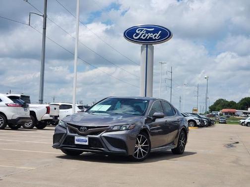 Gray 2021 Toyota Camry SE