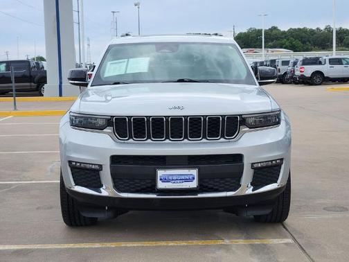 Silver Zynith 2021 Jeep Grand Cherokee LIMITED