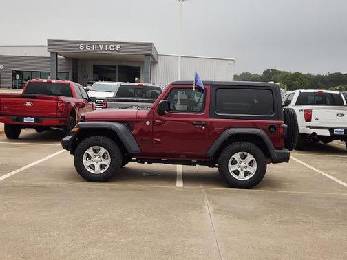 2021 Jeep Wrangler SPORT