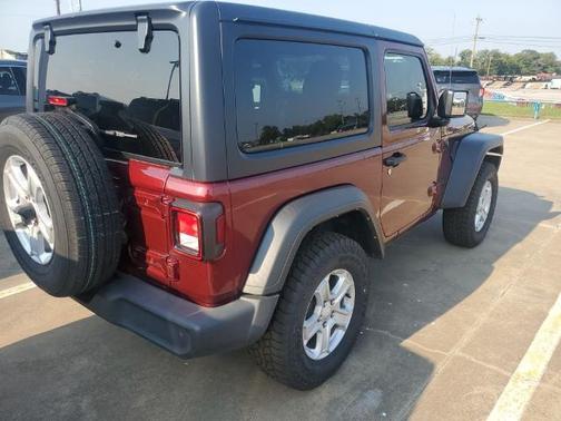 2021 Jeep Wrangler SPORT