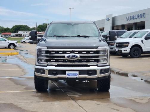CARBONIZED GRAY 2024 Ford F-250 LARIAT