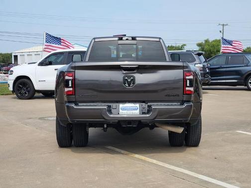 2023 RAM 3500 LARAMIE