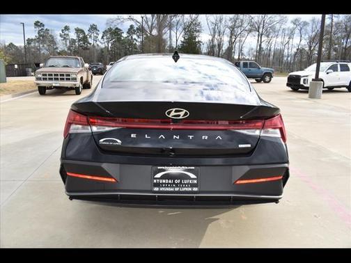 2024 Hyundai ELANTRA HEV Blue