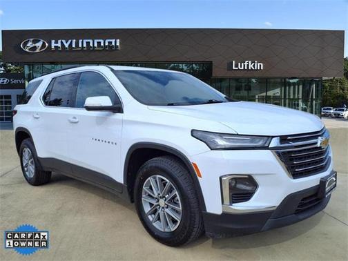2022 Chevrolet Traverse LT Leather