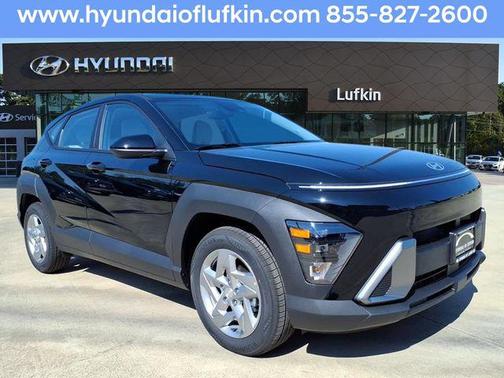 Abyss Black Pearl 2026 Hyundai KONA SE