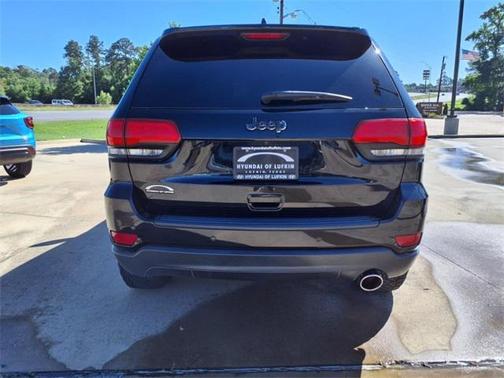 2017 Jeep Grand Cherokee Laredo