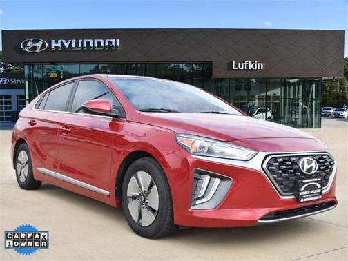 2022 Hyundai IONIQ Hybrid SE