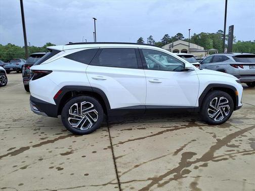 Creamy White Pearl 2026 Hyundai TUCSON Hybrid Limited