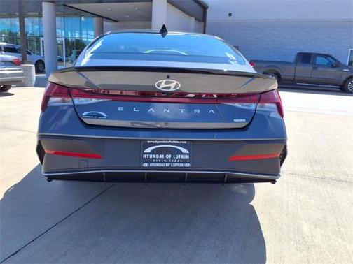 2025 Hyundai ELANTRA Sport