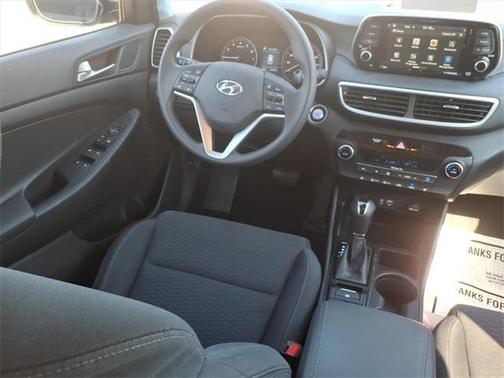 2021 Hyundai TUCSON SEL