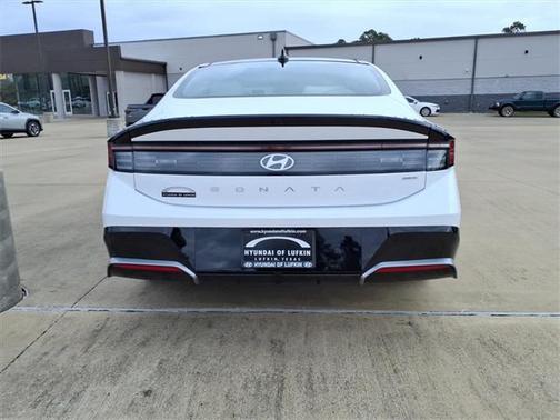 2026 Hyundai SONATA Hybrid SE