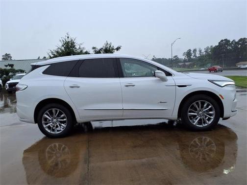 2024 Buick Enclave Avenir