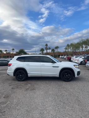 2023 Volkswagen Atlas 3.6 V6 SEL R-Line Black