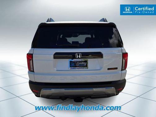Platinum White Pearl 2026 Honda Passport TrailSport
