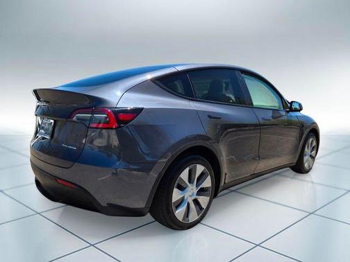 Midnight Silver Metallic 2020 Tesla Model Y Long Range