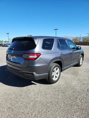 2023 Honda Pilot LX