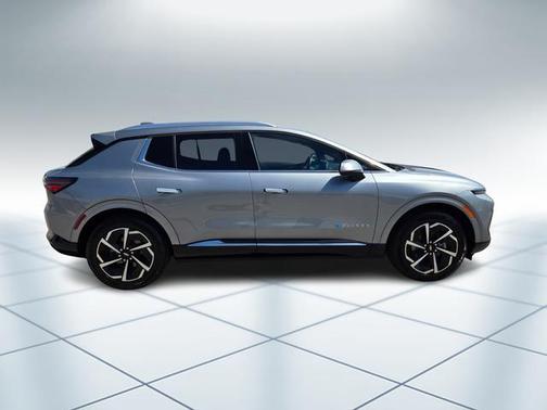 Sterling Gray Metallic 2025 Chevrolet Equinox EV LT