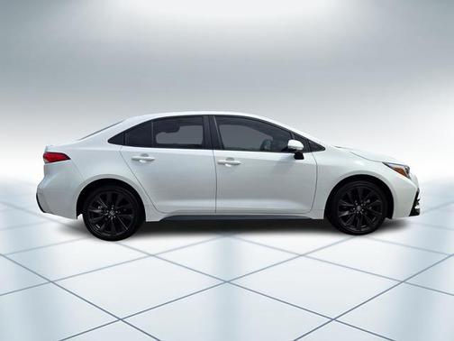 Wind Chill Pearl 2024 Toyota Corolla Hybrid SE