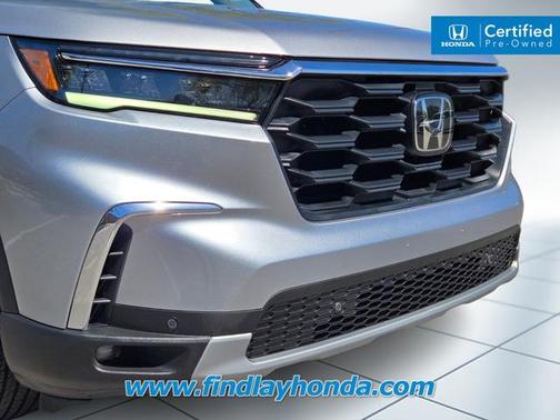 Lunar Silver Metallic 2025 Honda Pilot EX-L