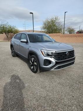2024 Volkswagen Atlas Cross Sport 2.0T SE w/Technology