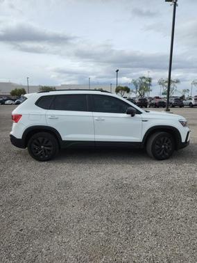 2023 Volkswagen Taos 1.5T S