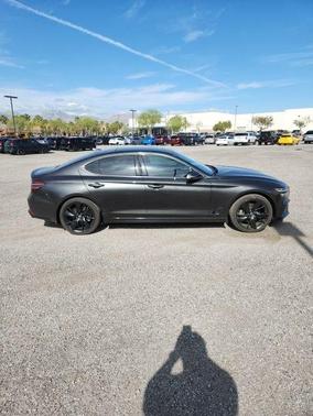 Makalu Gray 2023 Genesis G70 2.0T