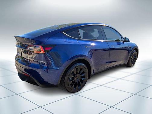 Deep Blue Metallic 2020 Tesla Model Y Long Range