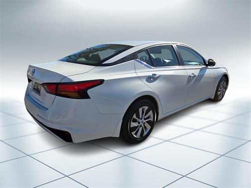 2023 Nissan Altima 2.5 S